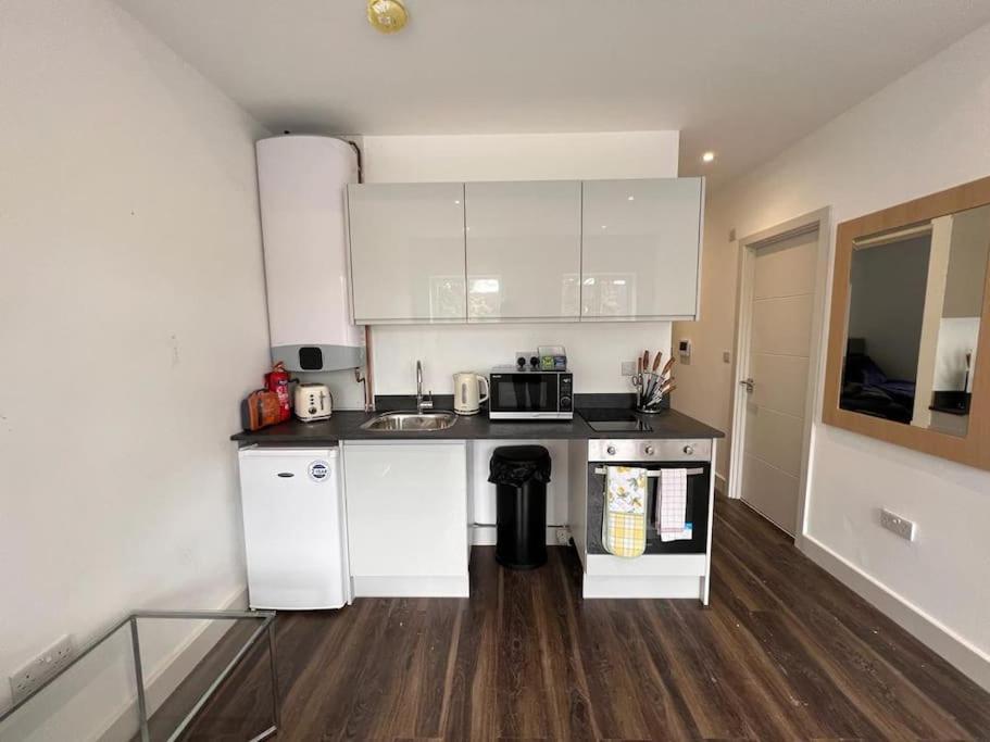 Star London Finchley Road 1-Bed Hideaway Daire Dış mekan fotoğraf